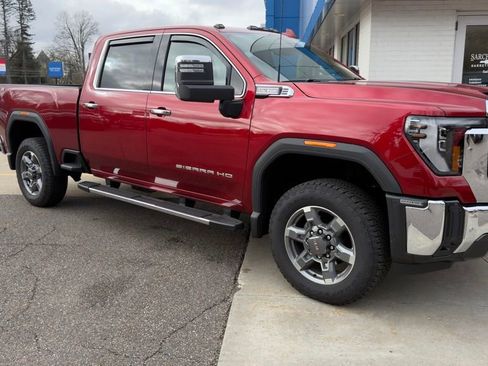 Used 2026 GMC Sierra 2500 SLT w/ SLT Premium Package AWD/4WD image 2