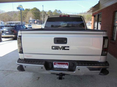 Used 2014 GMC Sierra 1500 2WD Crew Cab image 4