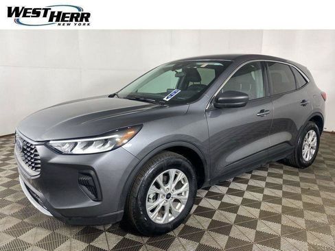 Used 2023 Ford Escape Active AWD/4WD image 56