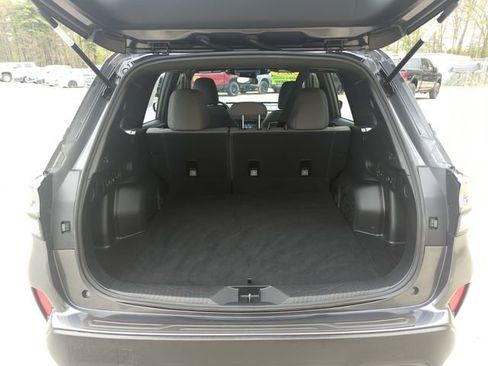 Certified 2025 Subaru Forester AWD/4WD image 28