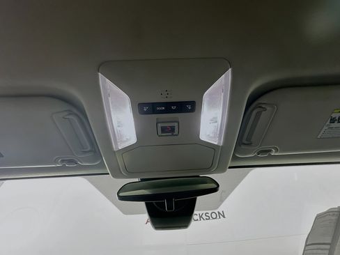 Used 2024 Toyota RAV4 XLE image 18