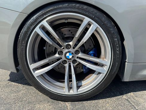 Used 2017 BMW M4 Coupe RWD image 40