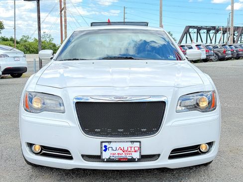Used 2013 Chrysler 300 S image 95