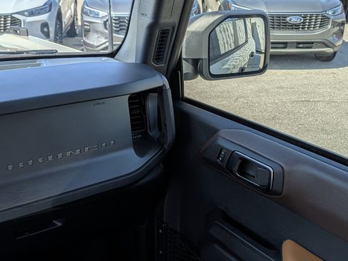 New 2025 Ford Bronco Badlands image 64