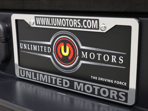 Used 2023 Jeep Gladiator Rubicon w/ LED Lighting Group AWD/4WD image 21