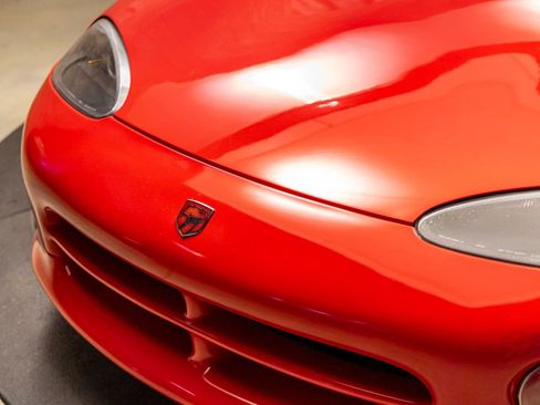 Used 1992 Dodge Viper RT/10 image 18