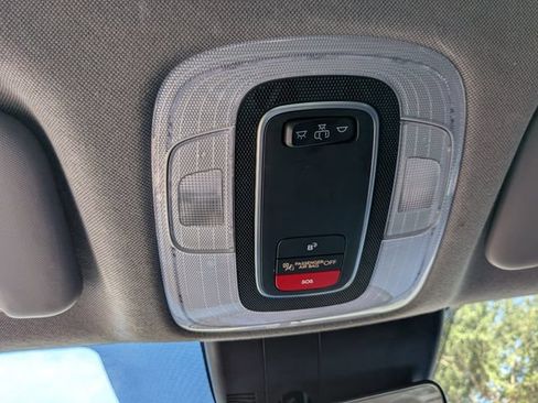 Used 2023 Hyundai Elantra SEL w/ Convenience Package FWD image 20