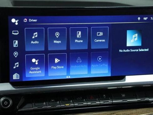 Used 2023 Chevrolet Silverado 1500 RST AWD/4WD image 15