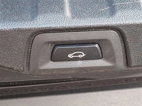 Used 2023 BMW X5 xDrive40i w/ Premium Package image 30