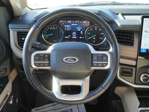 Used 2024 Ford Expedition Max Limited image 18