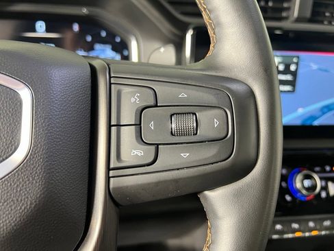 Certified 2025 GMC Sierra 1500 AT4 w/ AT4 Premium Package AWD/4WD image 24