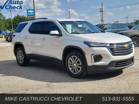 Used 2023 Chevrolet Traverse LT AWD/4WD image 7