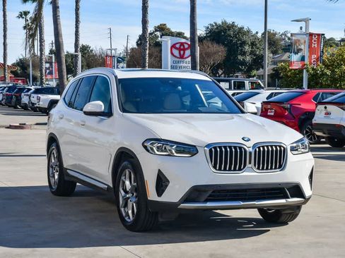 Used 2023 BMW X3 sDrive30i w/ Convenience Package image 3