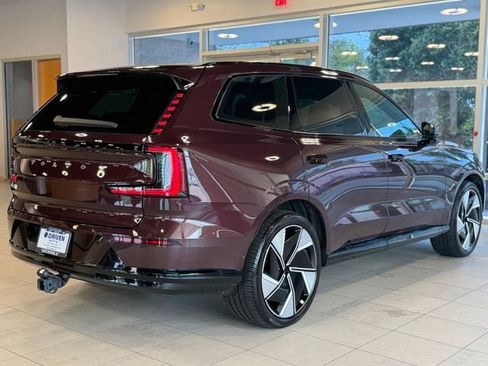 Used 2025 Volvo EX90 Ultra AWD/4WD image 12