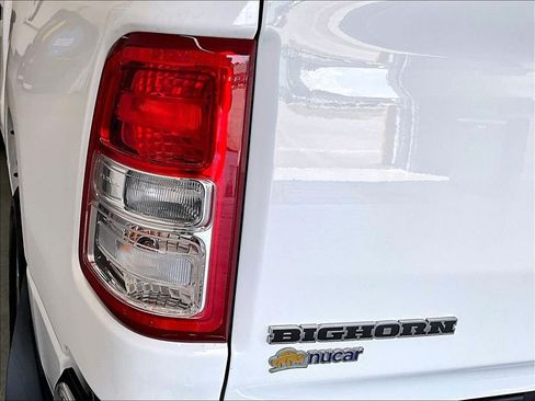 Used 2024 RAM 1500 Big Horn AWD/4WD image 32