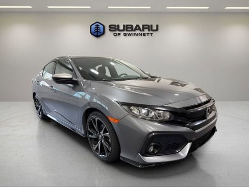 Used 2017 Honda Civic Sport image 7
