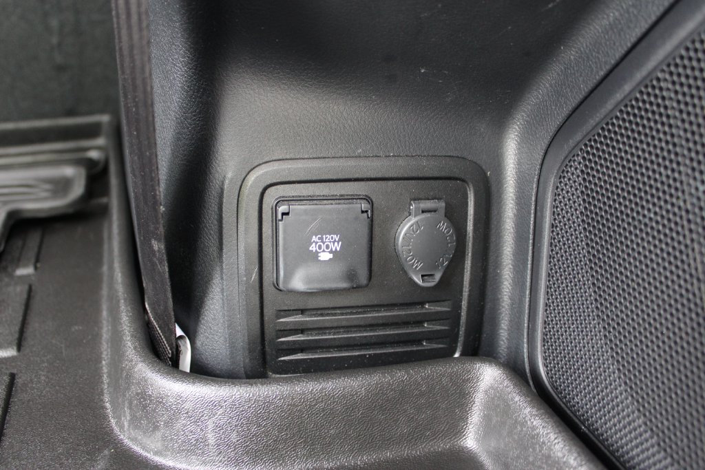 Used 2023 Toyota 4Runner Limited AWD/4WD image 34