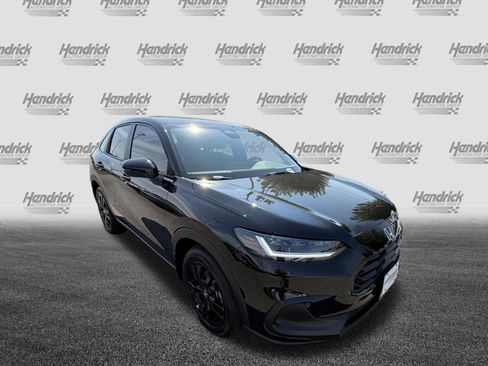 New 2026 Honda HR-V Sport image 3