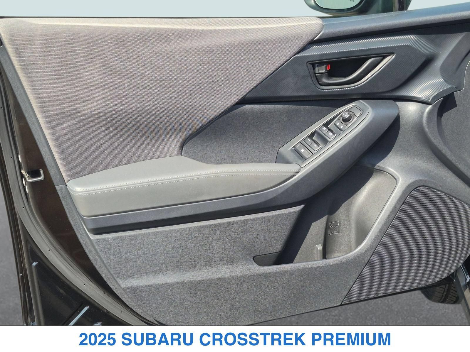 Certified 2025 Subaru Crosstrek 2.5i Premium AWD/4WD image 11