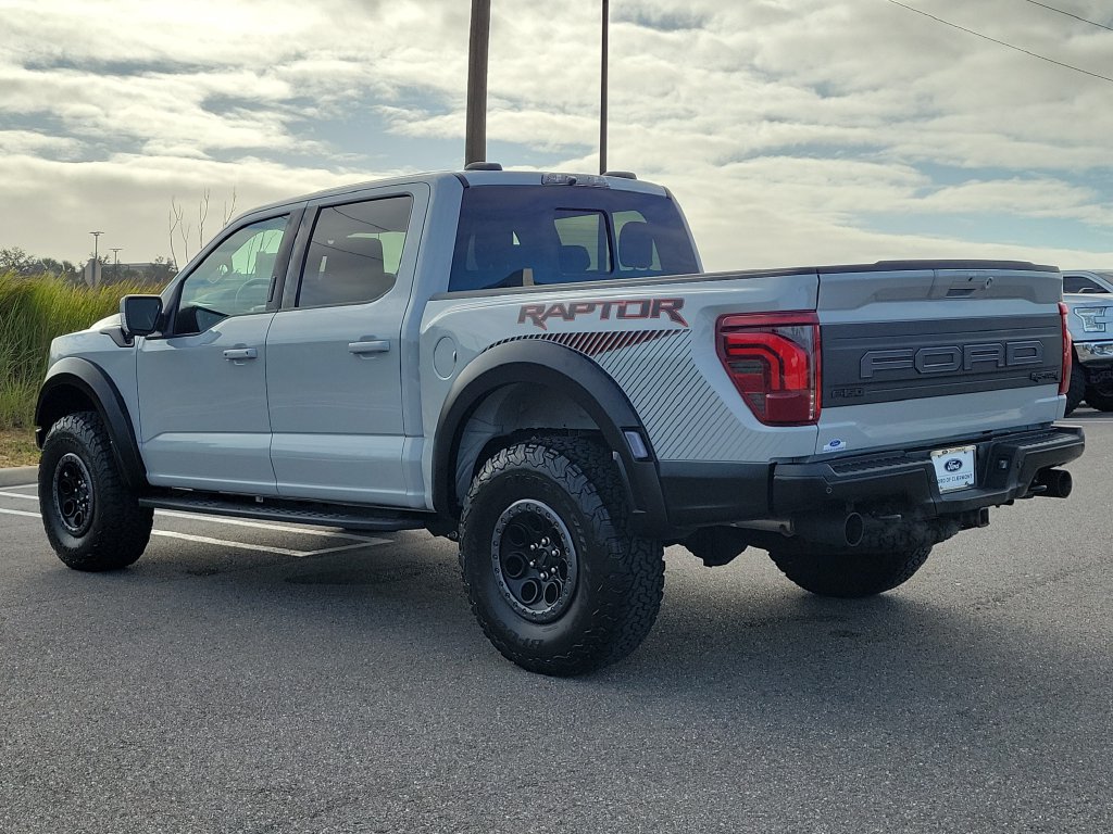 Used 2026 Ford F150 Raptor AWD/4WD image 3