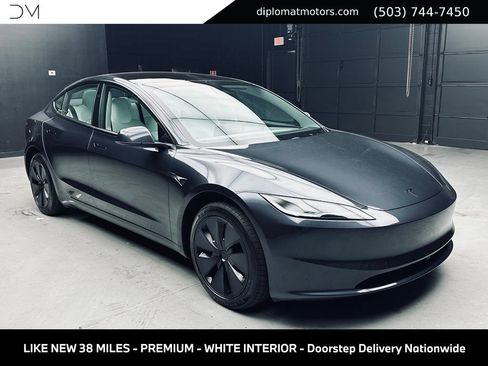 Used 2026 Tesla Model 3 RWD image 8