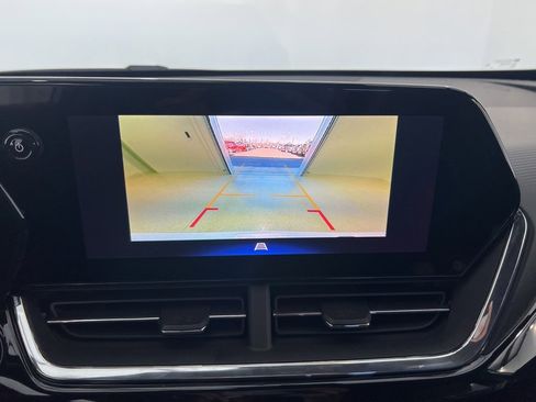 New 2026 Chevrolet Trax RS w/ Driver Confidence Package image 13