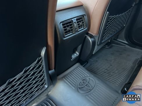 Certified 2024 Toyota 4Runner Limited image 26