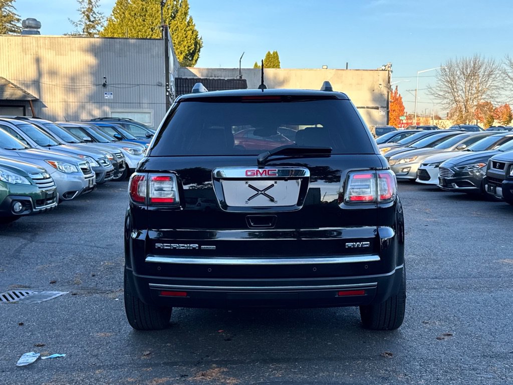 Used 2017 GMC Acadia Limited SLT AWD/4WD image 4