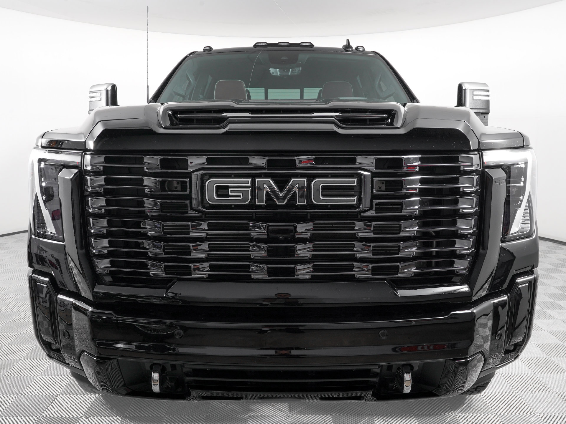 Used 2026 GMC Sierra 2500 Denali Ultimate AWD/4WD image 2
