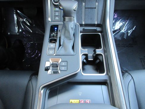 Used 2026 Lexus GX 550 image 48