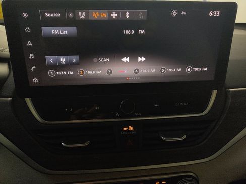 Used 2023 Nissan Altima 2.5 SV w/ SV Premium Package image 25