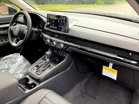 New 2026 Honda CR-V EX-L image 10