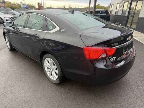 Used 2017 Chevrolet Impala LT w/ Convenience Package image 11