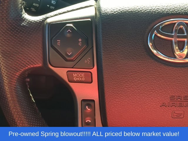 Used 2022 Toyota Tacoma TRD Off-Road w/ TRD Premium Off Road Package AWD/4WD image 28