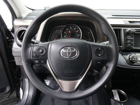 Used 2013 Toyota RAV4 XLE image 14