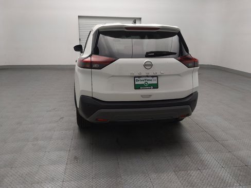 Used 2023 Nissan Rogue S FWD image 6
