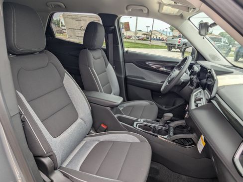 New 2026 Chevrolet TrailBlazer LS w/ LS Convenience Package AWD/4WD image 12