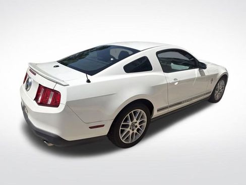 Used 2012 Ford Mustang Premium RWD image 7