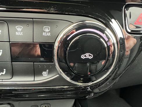 New 2026 Chevrolet Trax RS w/ Driver Confidence Package FWD image 32