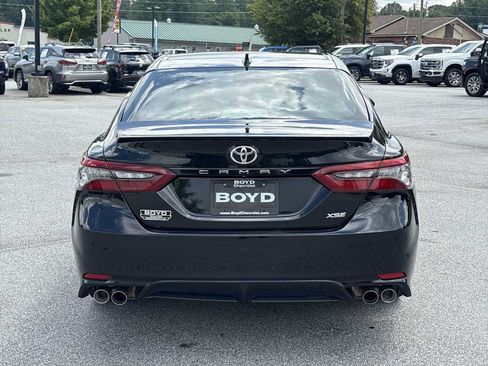 Used 2021 Toyota Camry XSE FWD image 7