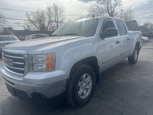 Used 2012 GMC Sierra 1500 SLE w/ Power Tech Package AWD/4WD image 2