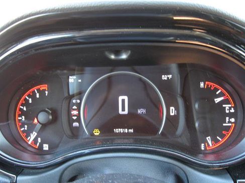 Used 2021 Dodge Durango SXT image 7