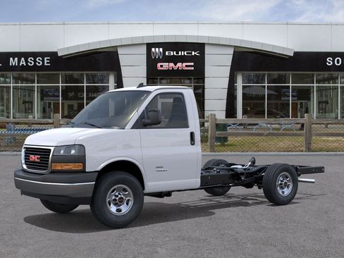 New 2025 GMC Savana 3500 w/ Power Convenience Package image 2
