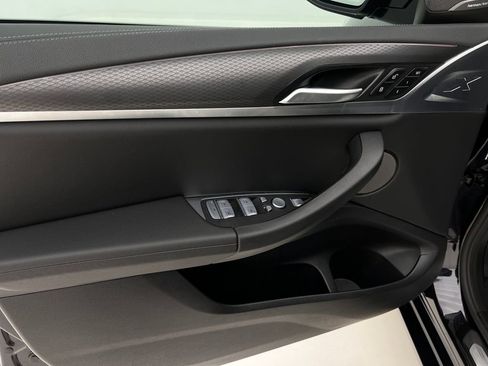 Certified 2024 BMW X3 M40i image 25