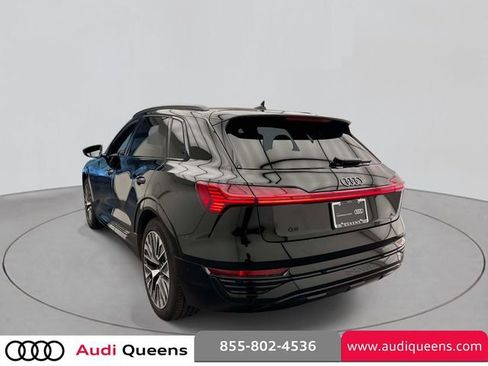 Used 2024 Audi Q8 e-tron Premium Plus w/ Premium Plus Package AWD/4WD image 6
