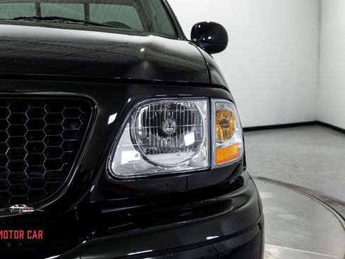 Used 2000 Ford F150 Lightning image 42