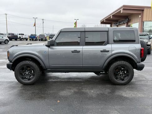 Used 2024 Ford Bronco Black Diamond image 5