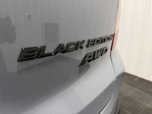 Used 2024 Honda Passport Black Edition image 4