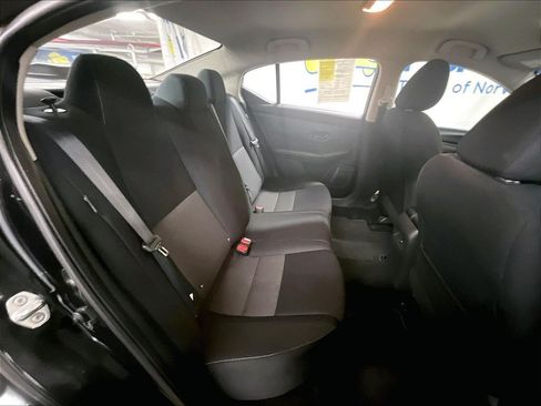 Used 2024 Nissan Sentra SV FWD image 16