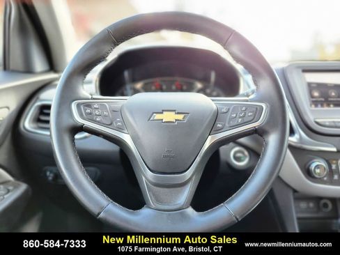 Used 2023 Chevrolet Equinox LT w/ Driver Convenience Package image 26